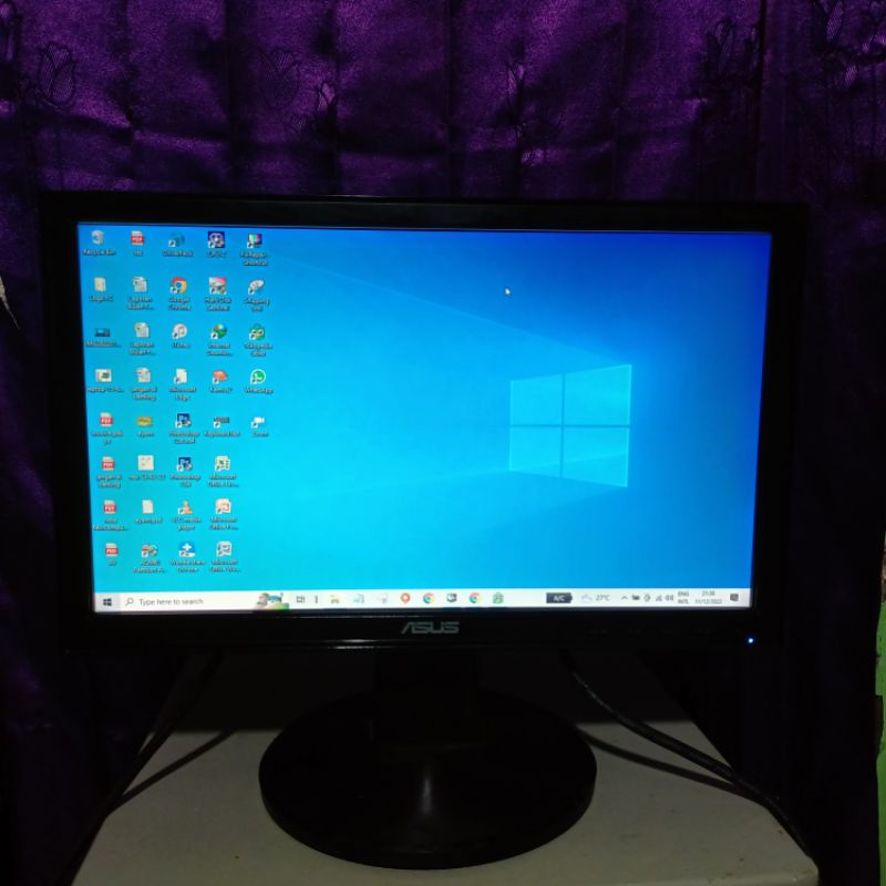 LED LCD Monitor PC Komputer CCTV Dekstop 16 inch Wide Garansi Murah Siap Pakai