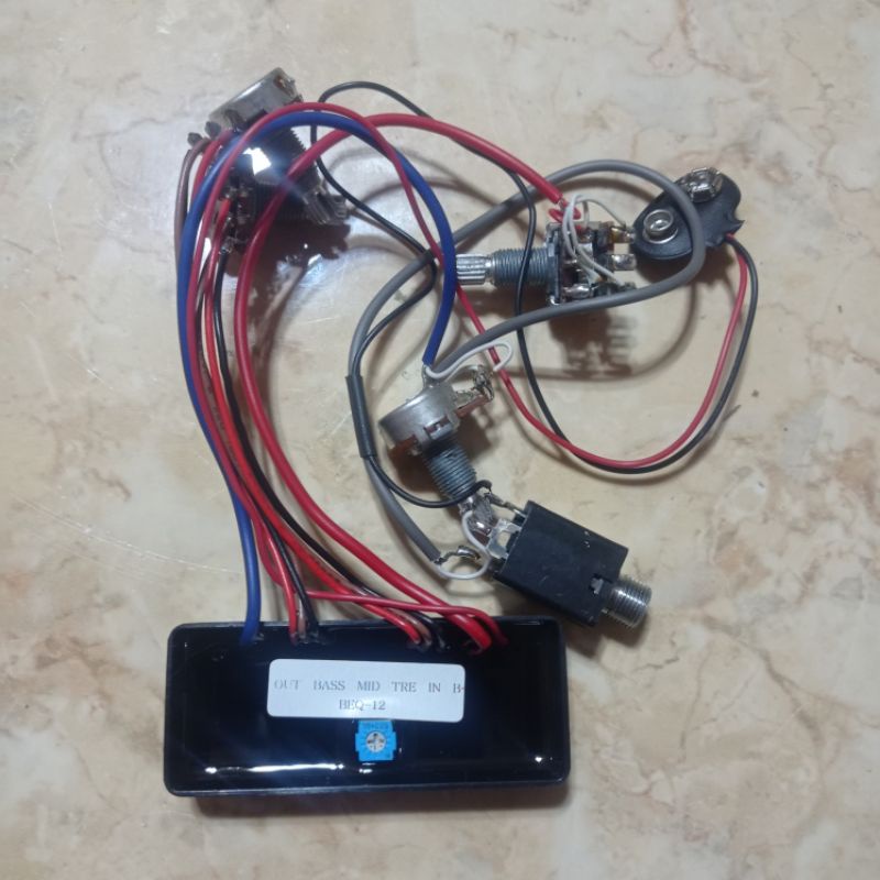 Preamp Bass 4 Channel 2 Band BEQ 12 Preamp Bass  Aktif