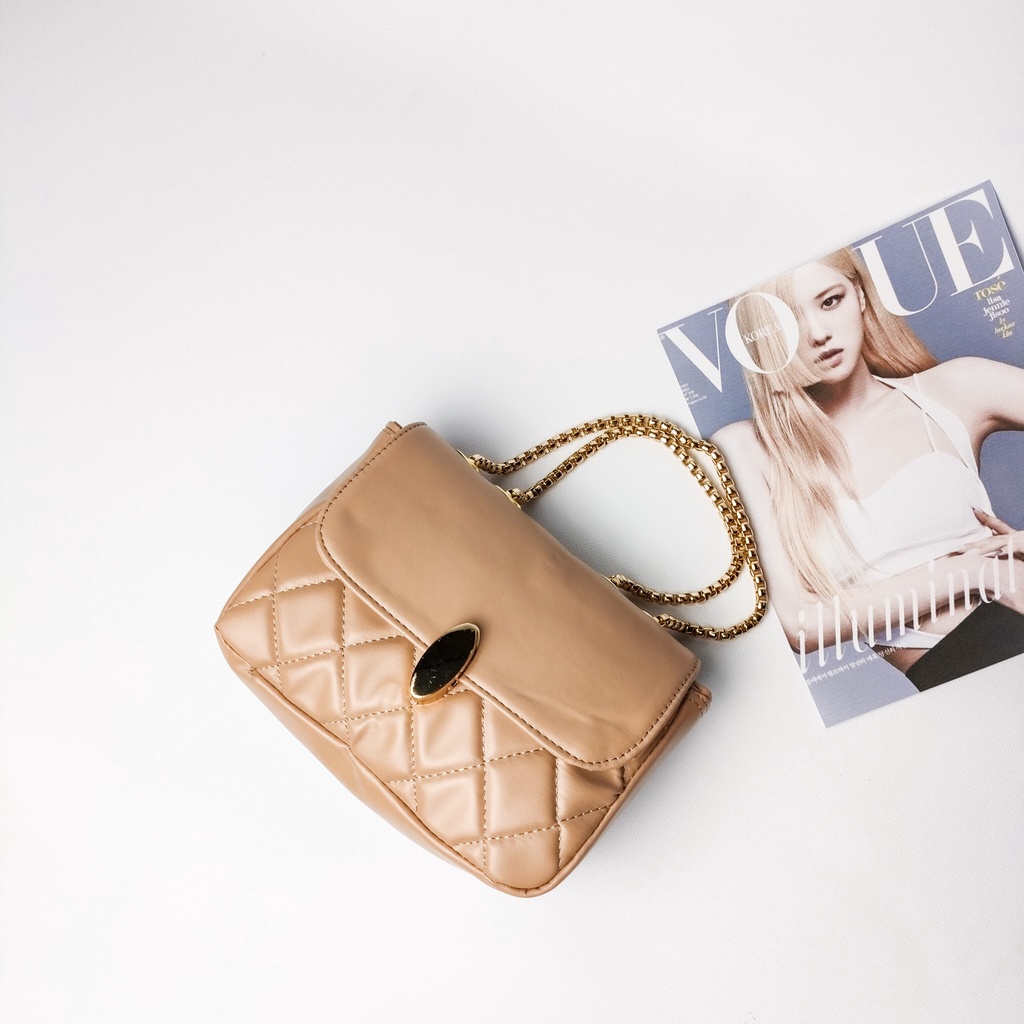Brilli Tas Wanita Sling Bag Tali Rantai Emas