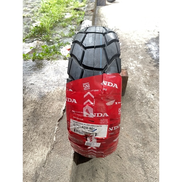42711-K0W-N01 Ban Belakang Tubeless 130/70-13 ADV 150 PCX 160 Federal AHM
