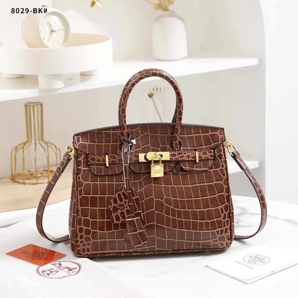 25 Gold Hardware Croco Bag 8029-BK