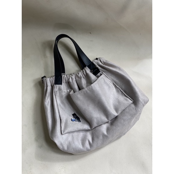 DUMPLING BAG SLINGBAG FREE PIN