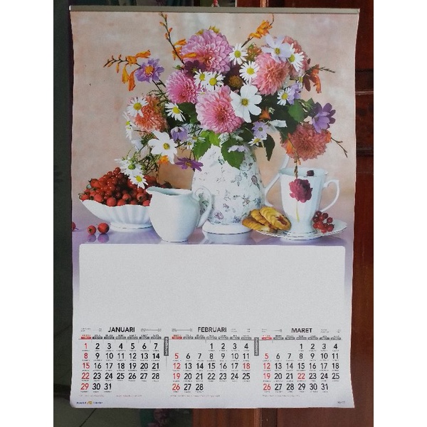 

kalender dinding 2023 motif Bunga