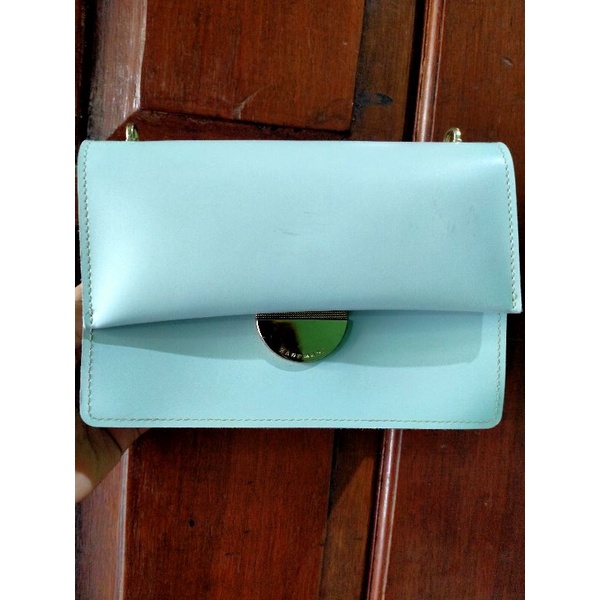 preloved miniso sling bag blue