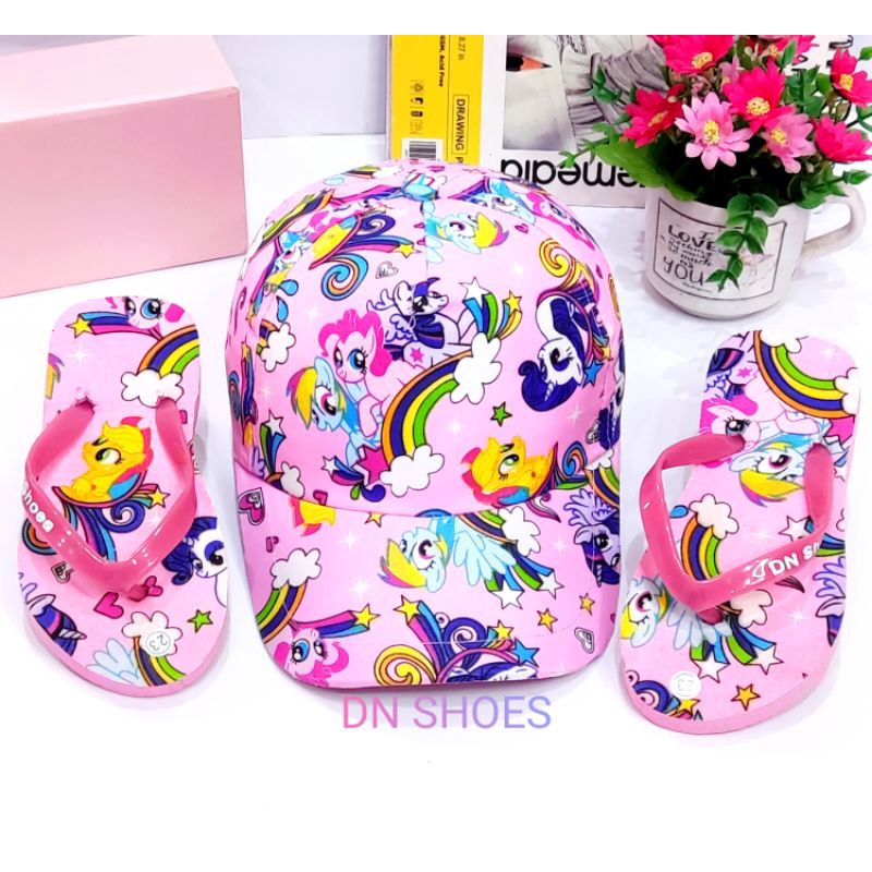 Paket Topi Anak Perempuan Sandal Jepit Anak Perempuan Paket Sandal Flat Anak Topi Baseball Anak Lucu Murah Karakter Kuda Poni Rainbow Pink