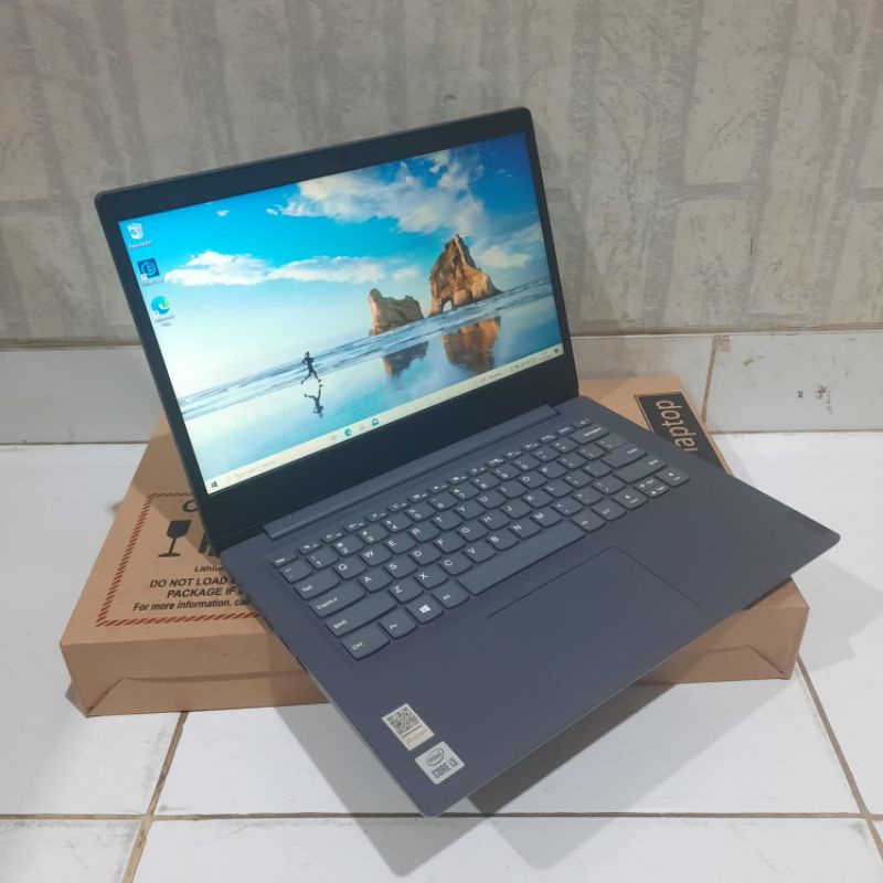 LAPTOP LENOVO V14 COR I3-1005G1 GEN 10 RAM 8GB/ SSD 256Gb UHD GRAPHICH SUPER SLIM