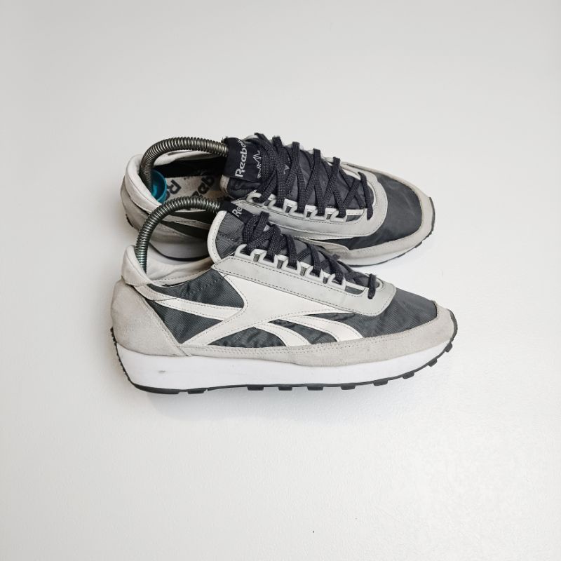 Reebok Aztec Grey White
