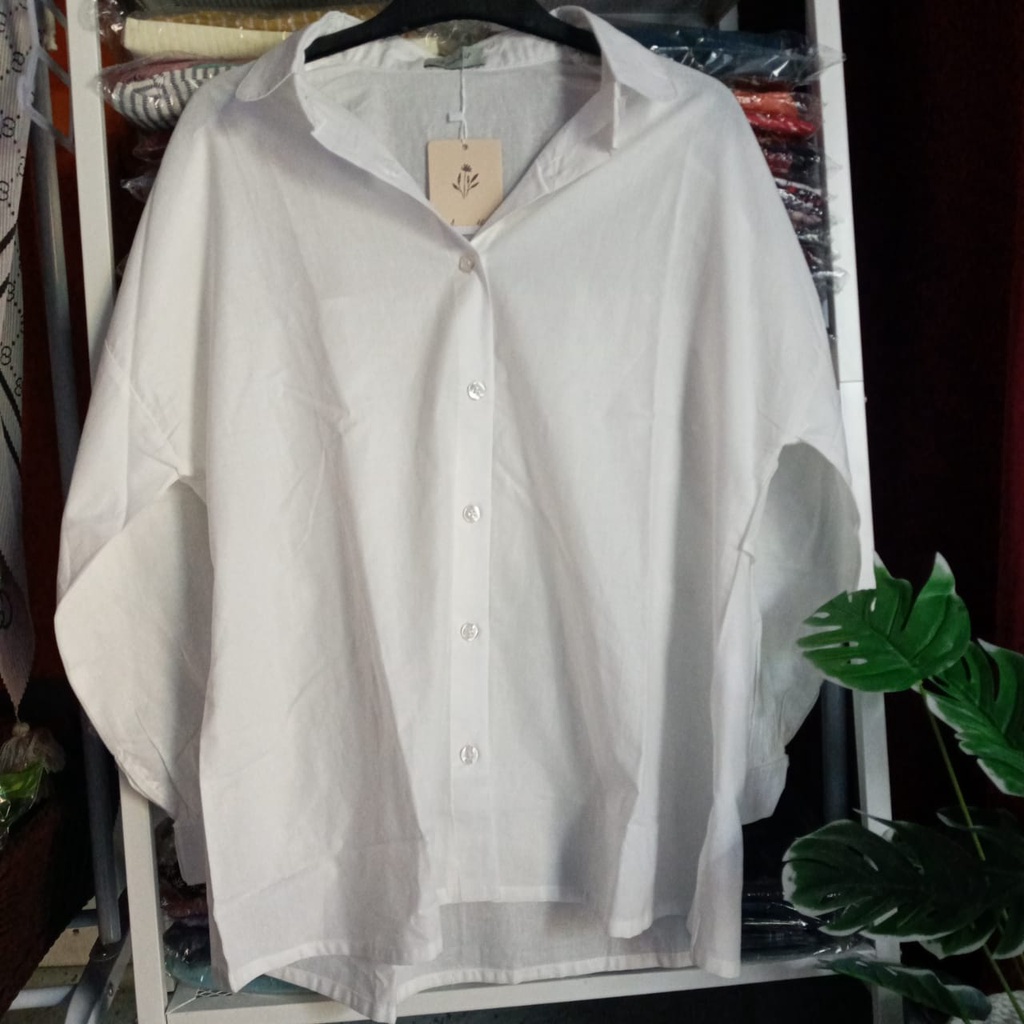 Kemeja putih myoutfit / kemeja polos wanita / kemeja oversize