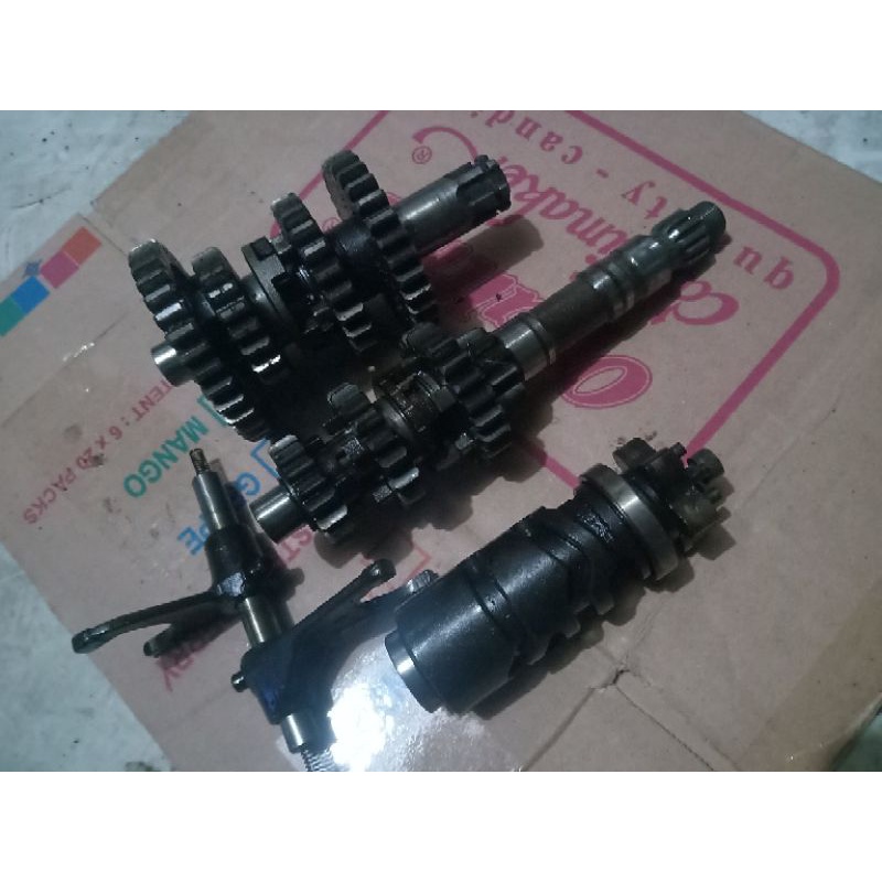 gigi rasio/gigi transmisi gigi rasio Yamaha Vega ZR pnp Jupiter robot Jupiter Z1