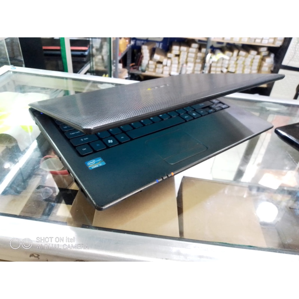 LAPTOP LEPTOP ACER ASPIRE  RAM 4GB HDD 500 GB 14 INCH  VGA NVIDA GEFORCE WINDOWS10 SIAP PAKAI