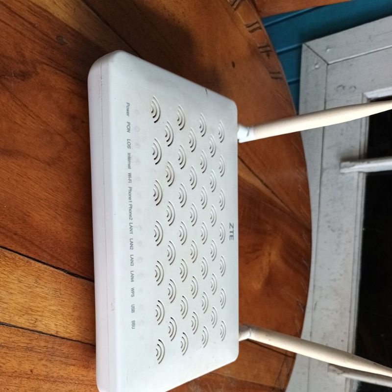 Modem Zte V1 Gpon Ont ZXHN F609 (V1)