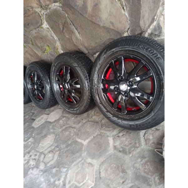 4 velg r14 PCD 114+Ban 185/70 Avanza xenia futura carry kijang ss livina panther m2000 estem aminity