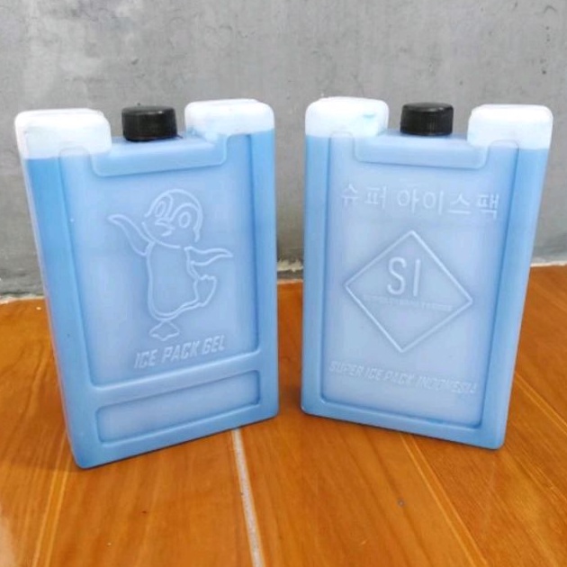 ice pack gel blue 15x10x3cm ice gel pendingin kipas angin ac cooler air - pendingin cooler bag asi