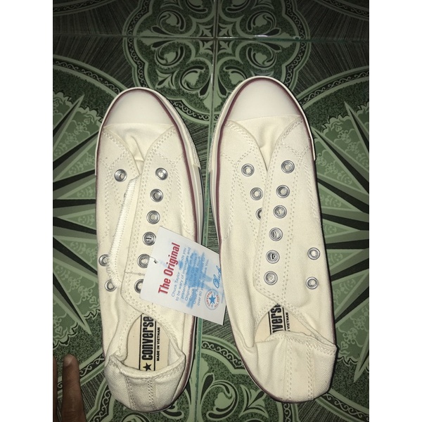 sepatu converse putih uk 40