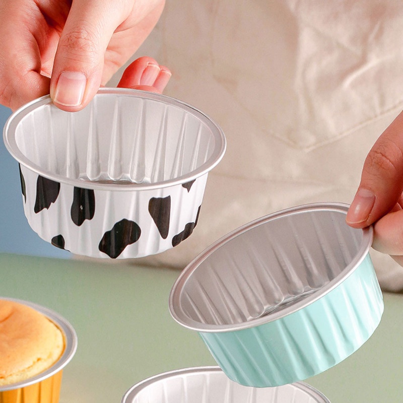Little Baking Cups Disposable Foil Muffin Liners 10PCS Cupcake Liner Pembungkus Kue Cupcake Emas Baking Cups Cake Bakeware Cetakan Pesta Pernikahan Caissettes Cupcake Wrapper Kertas