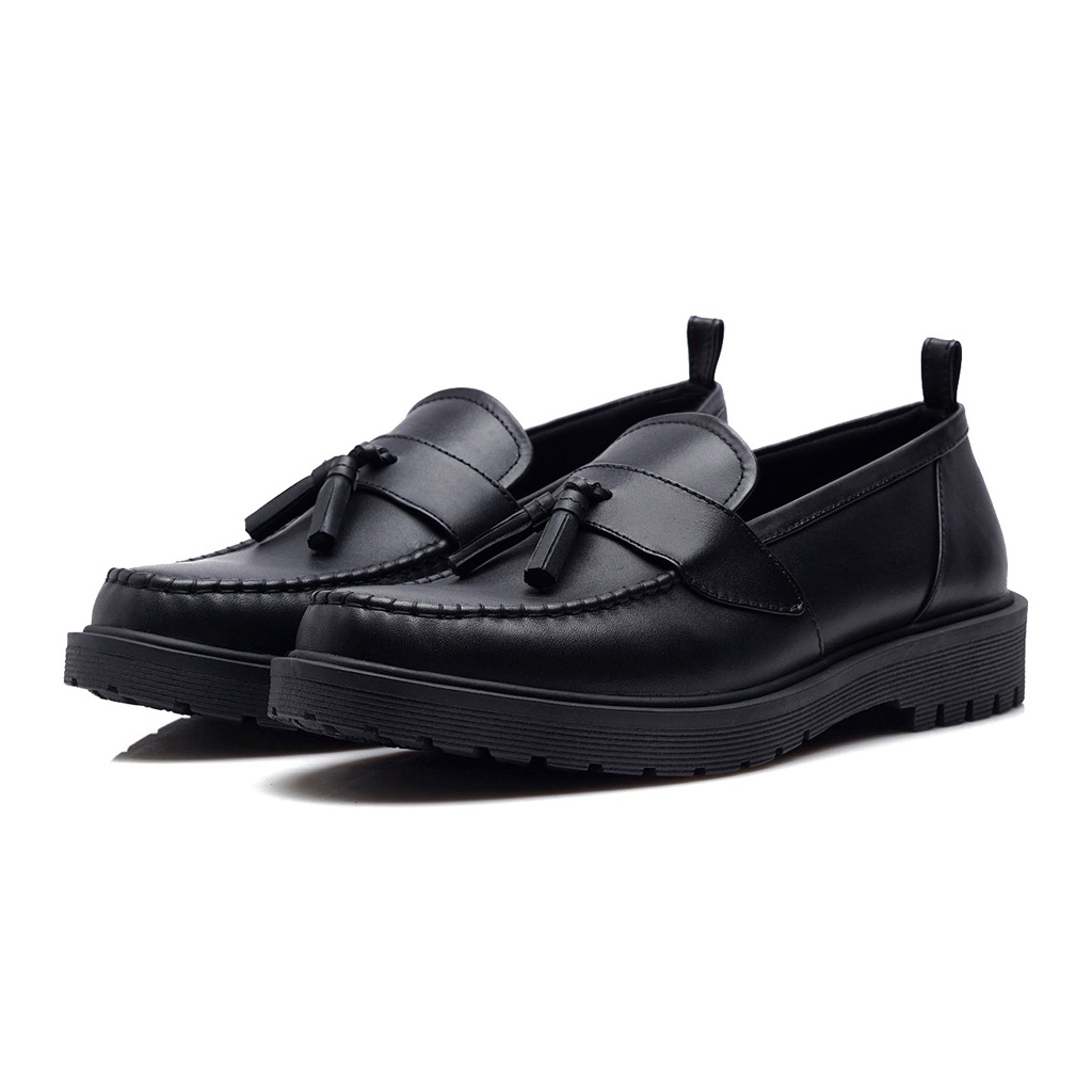 GAMA BLACK ORIGINAL x KENZIOS Sepatu Kulit Sapi Asli Pria Loafers Hitam Formal Kerja Kantor Slip On Docmart Slop Kantoran Pesta Wedding Kondangan Nikah Selop Kuliah Modern Penny Loafer Casual Genuine Leather Footwear Big Size Ukuran Jumbo 44 Keren Terbaru