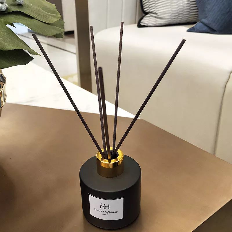 135gr HITAM DOFF Botol Reed Diffuser Tidak Transparan Kaca Estetik