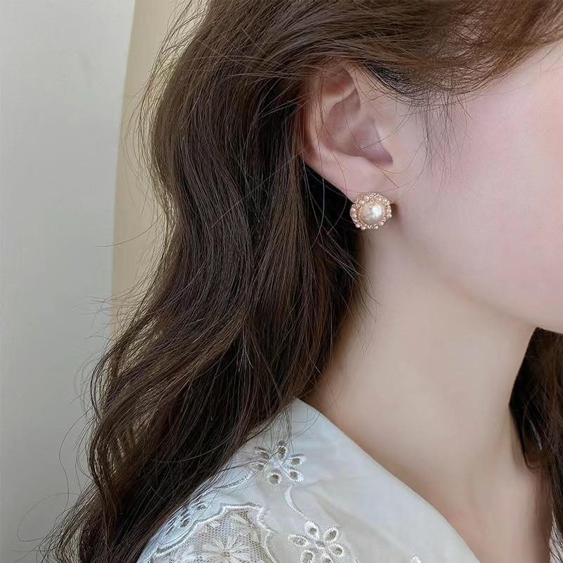 Anting Tusuk Mutiara Elegan Untuk Wanita Perhiasan Aksesoris Anting Emas