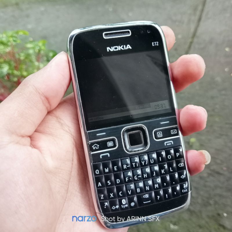 Nokia E72 second bekas normal mulus