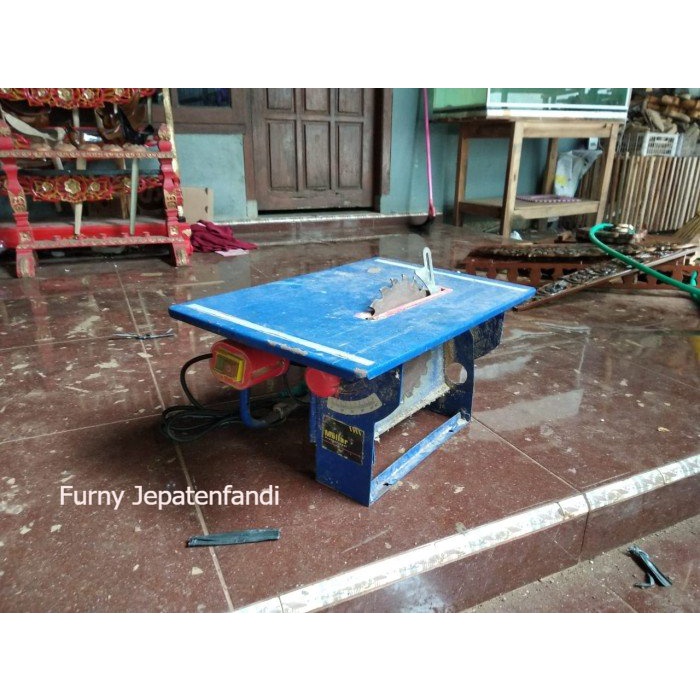 table saw murah second kondisi normal mal FJF7878