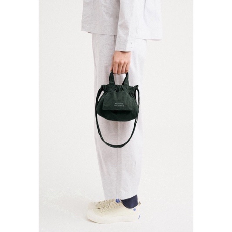 Beyond the vines dumpling bag micro olive preloved like new