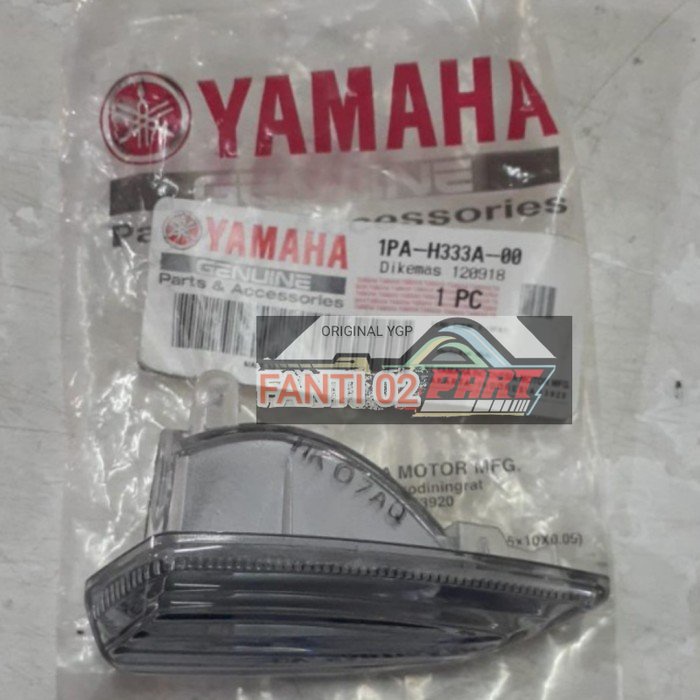 MIKA LAMPU SEN SEIN BELAKANG KANAN ATAU KIRI VIXION NEW AEROX OLD PART ORI YAMAHA