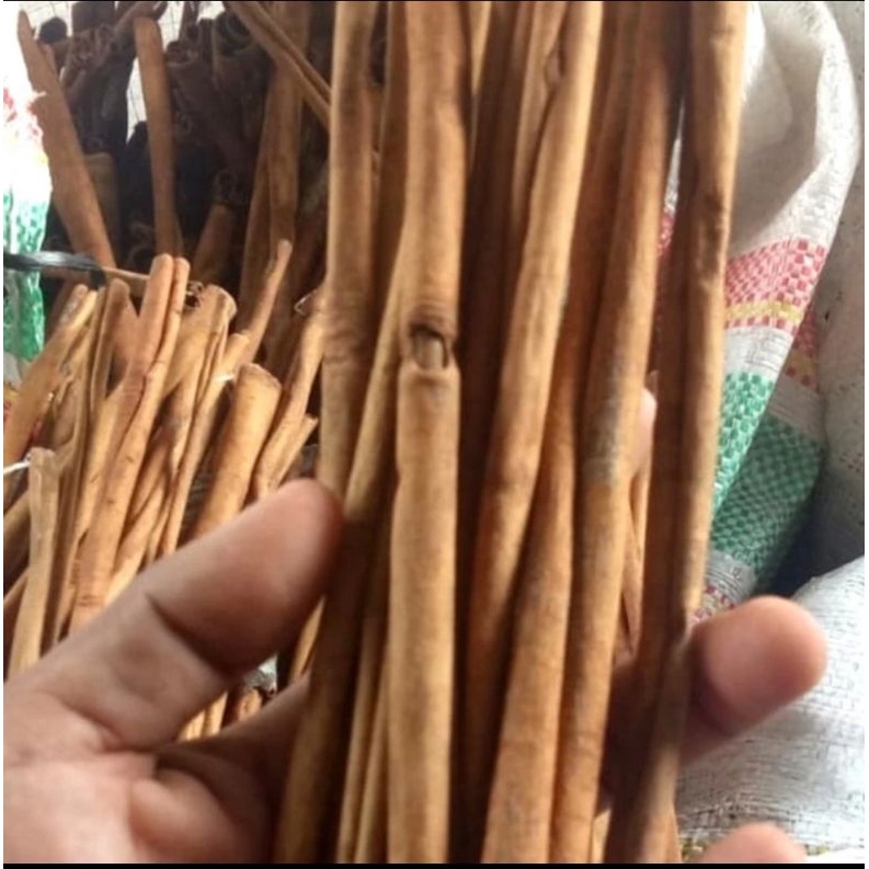 

Kayu Manis Asli Utuh Stik 1kg / Cinnamon stick Kualitas Bagus