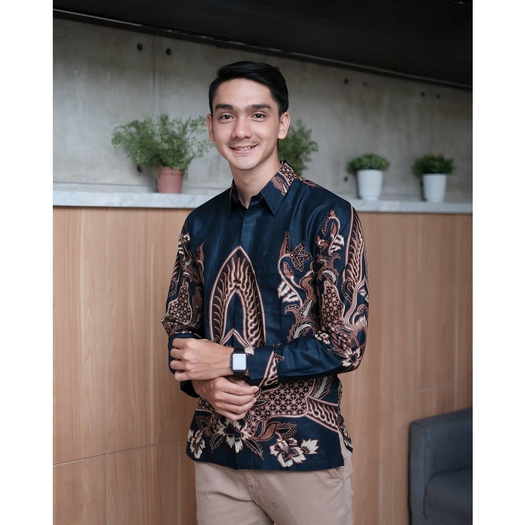 KEBAYA TUNANGAN / COUPLE BAJU KONDANGAN / SETELAN KEBAYA / ATASAN WANITA / BROKAT MODERN / COUPLE BRUKAT / KEBAYA CAPEL PASANGAN / WISUDA / NIKAHAN