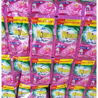 Sabun Pencuci Pakaian Rinso Cair Sachet isi 6 pcs