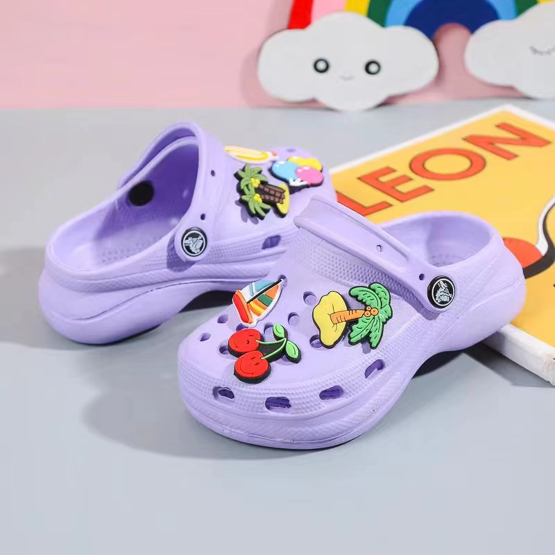 Sandal Crocs Kids Classic Clog  Anak  Crocs Anak-anak  Laki-laki Dan Perempuan Free Jibbits Pantai