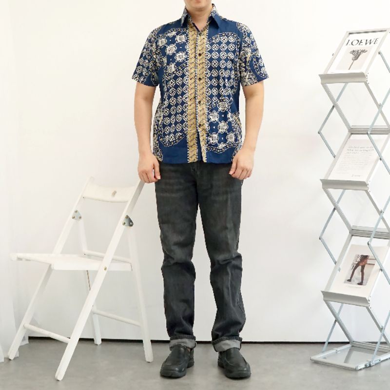 kemeja batik pria jumbo/kemeja pria jumbo/kemeja batik jumbo/kemeja batik xxl