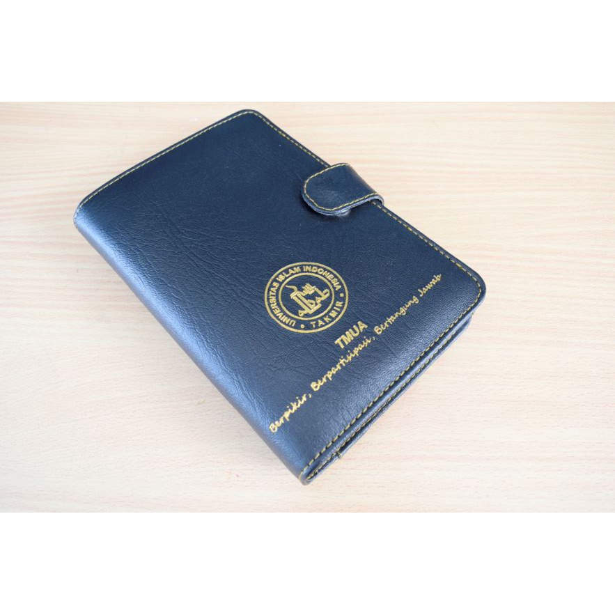 

BINDER COVER VINYL UKURAN A6