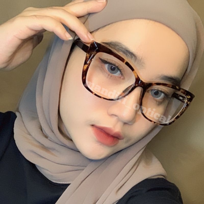 Frame CAT EYE (Paket frame+lensa) | kacamata photocromic | kacamata minus | kacamata Antiradiasi | kacamata photocromic minus | kacamata cat eye photocromic | kacamata wanita | kacamata fashion | kacamata murah | kacamata kekinian | kacamata cat eye |2001