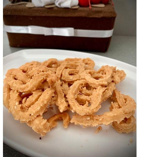 

Oke Price ✣ Akar Kelapa Manis, Gurih, Enak dan Murmer (Stick)