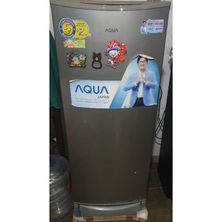 Kulkas Aqua tipe AQR-D190(S) warna silver