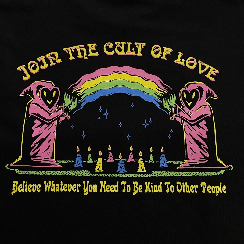 Oversize T - Shirt “ CULT OF LOVE “