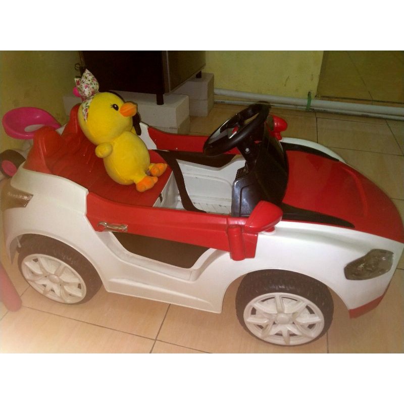 PRELOVED MOBIL ANAK AKI PMB M7688 MAINAN MOBIL AKI MOBIL MOBILAN MAINAN MOBIL AKI SECOND BEKAS