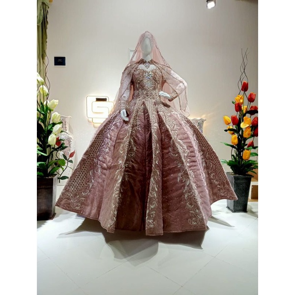 Sale kebaya pengantin modern model BELINGBING ada ekor Payet)