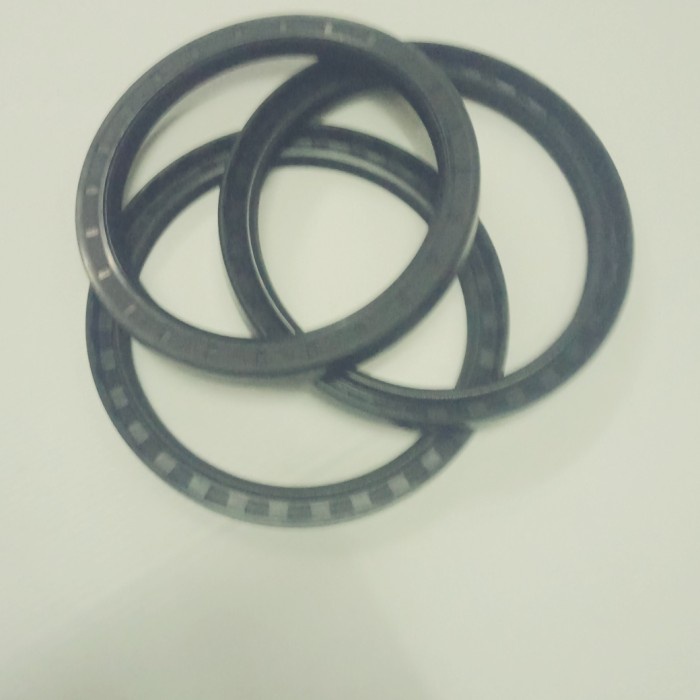 

OIL SEAL NBR TC 180*210*10