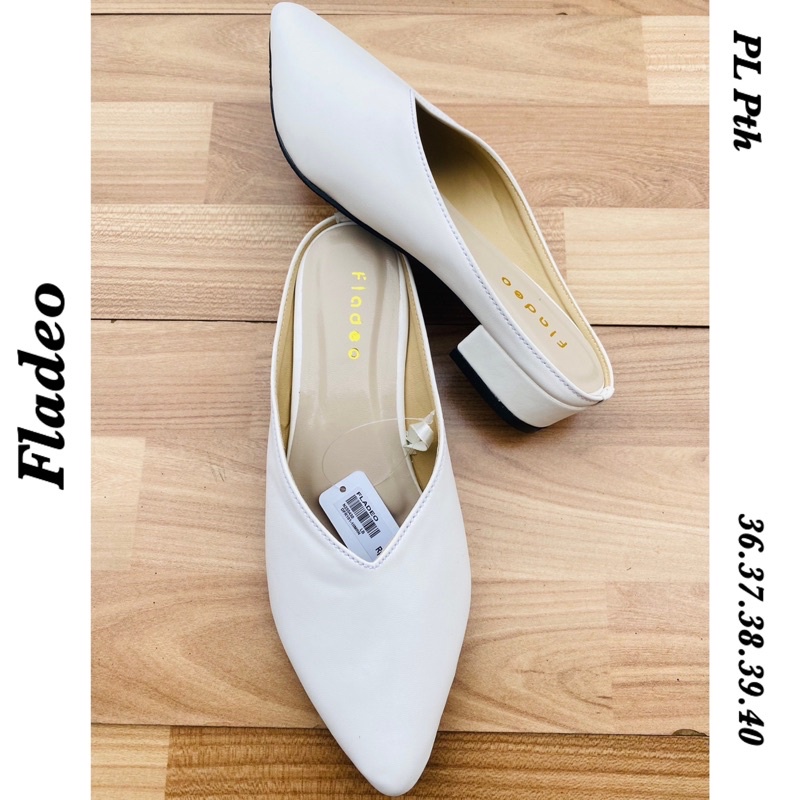 Fladeo Slip on polos putih