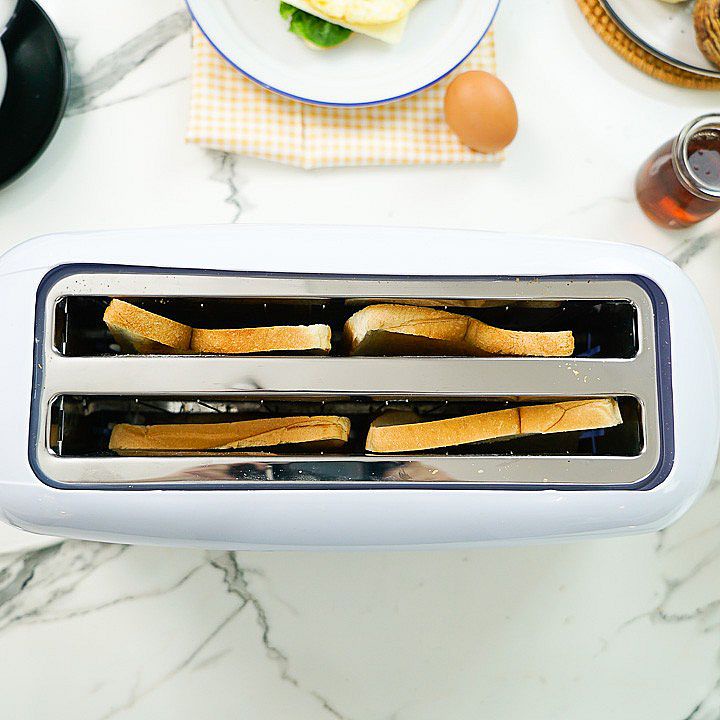 Idealife Toaster IL-204S / Pemanggang Roti 4 Slice IL 204S