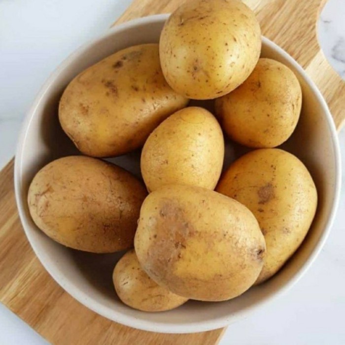 

Kentang Dieng Kuning Yellow Potato (5-8 pcs/kg) 1 kg