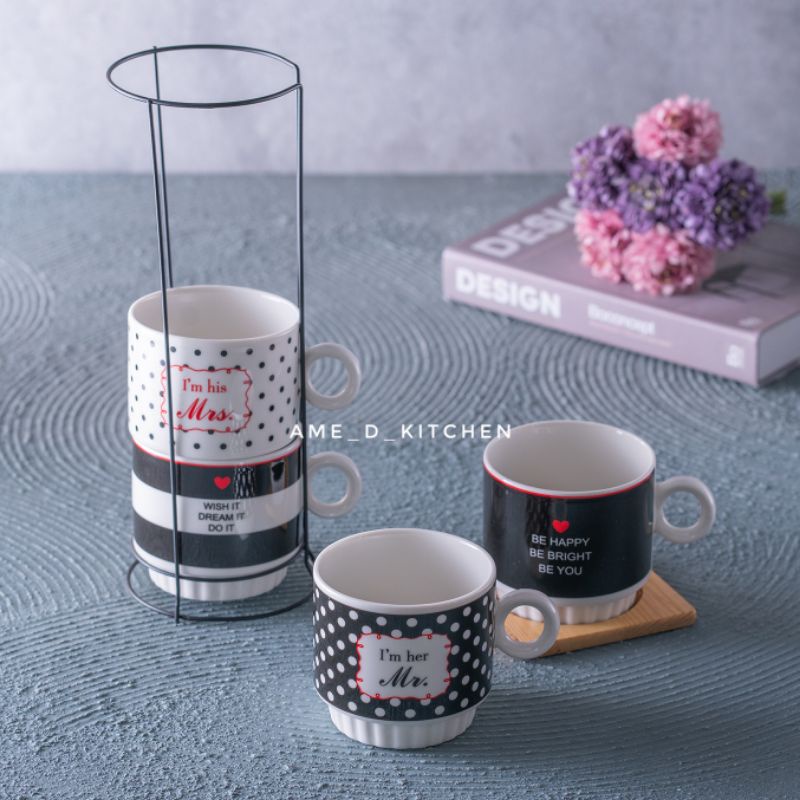 Mug tower keramik susun 4 + rak hitam putih mr & mrs