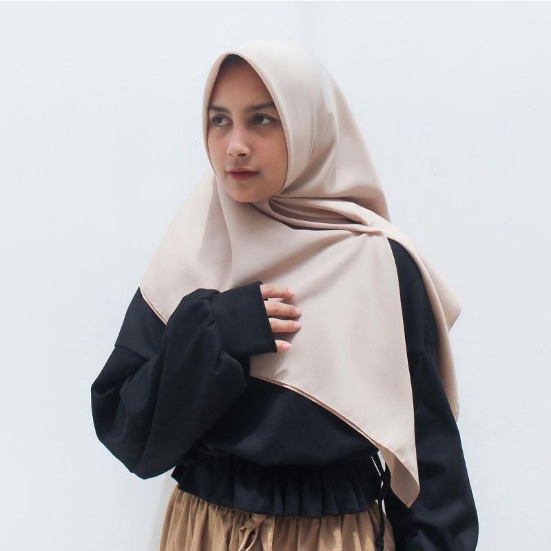 Mecca Square Scarf (Plain Paris Cotton)