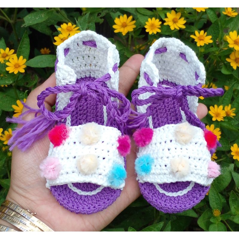 sepatu bayi perempuan rajut hias pom pom cantik lucu kekinian viral bisa custom