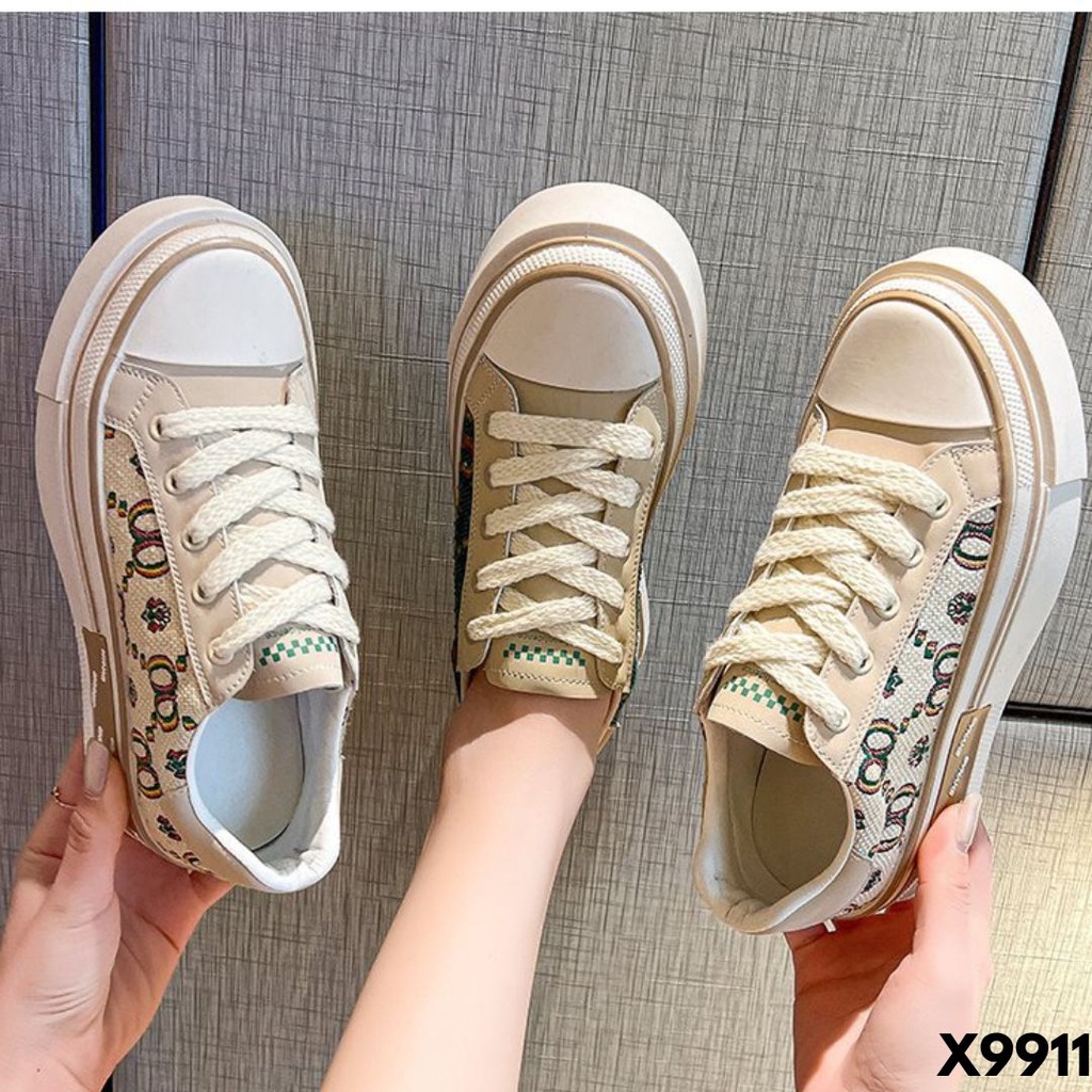 SEPATU SNEAKERS WANITA MOTIF BRAND TERKENAL LARIS ELEGANT BAHAN CANVAS PU IMPORT 9911