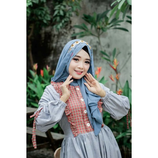 Sabrina flower by zaura hijab