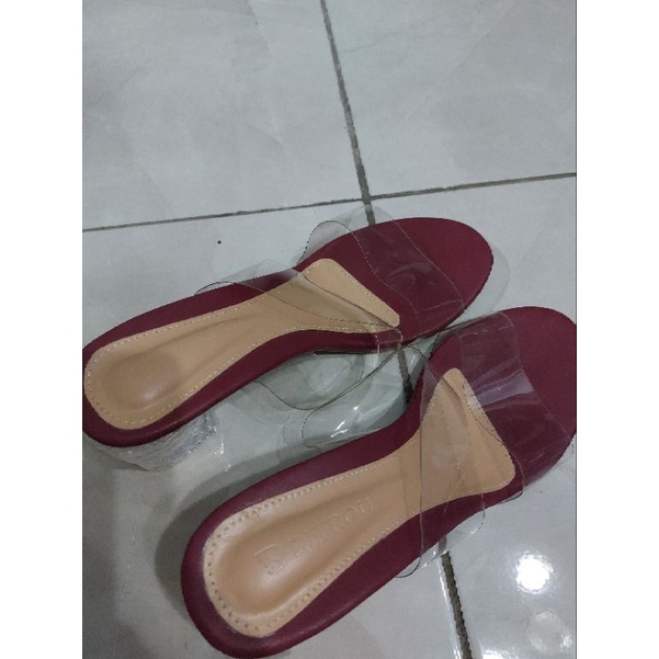 Defrou-Elle(Sepatu High Heels Wanita)