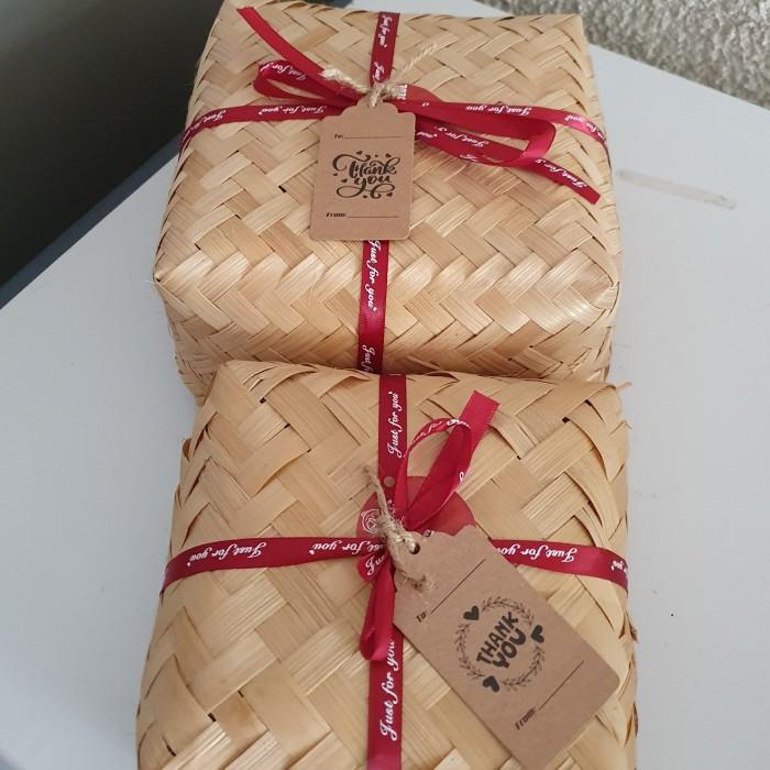 

Pempek Jeol Parsel Hampers Lebaran Besek Isi 3 Porsi/12 Pcs 064
