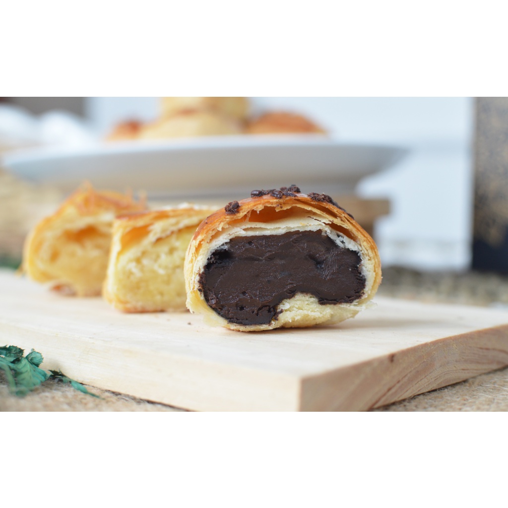 

Pia Bali Rama Shinta - Pia Coklat